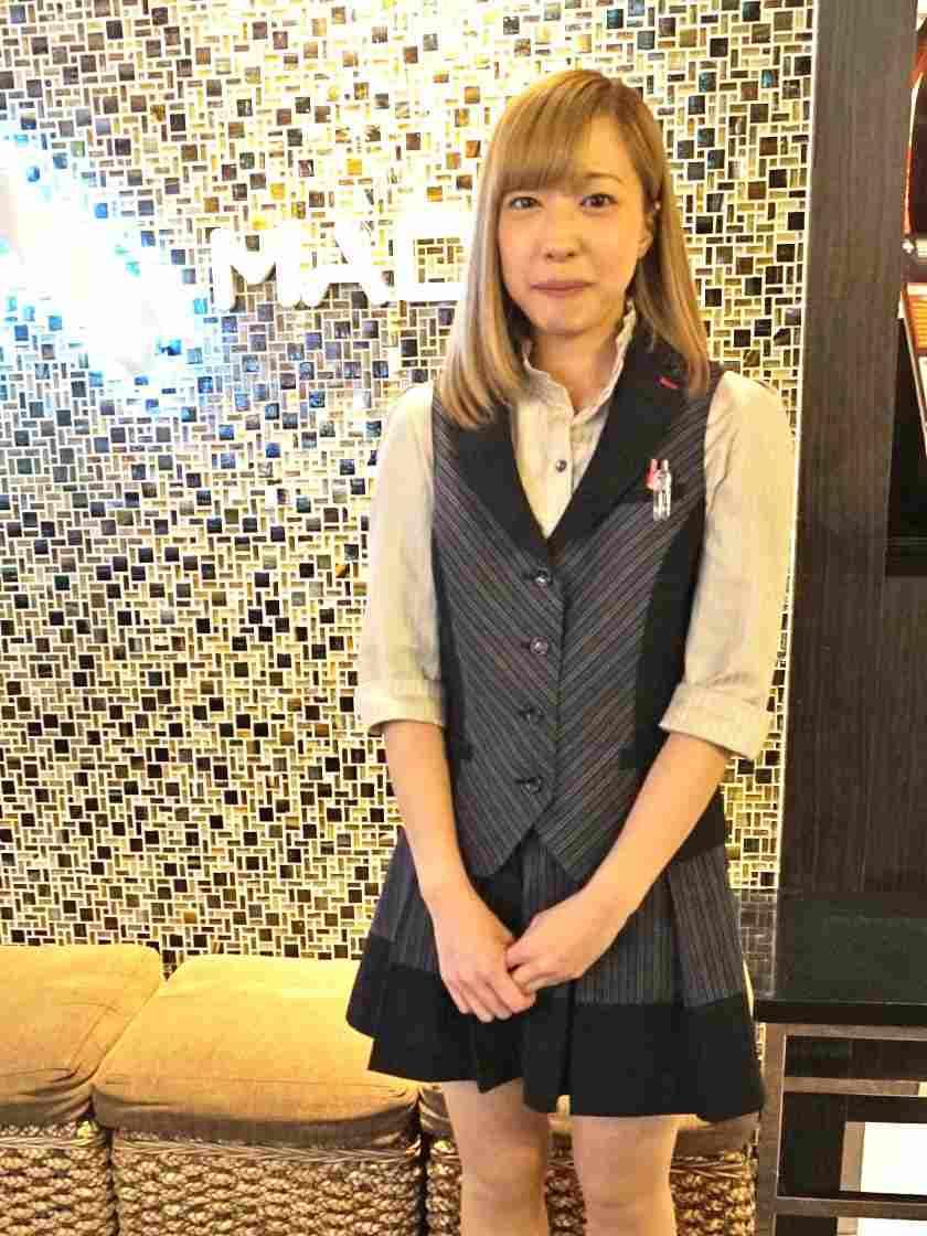 カラオケマック　松戸店の制服4