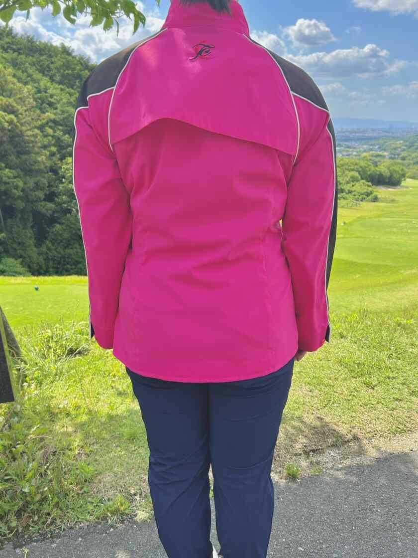 太子カントリー倶楽部の制服3