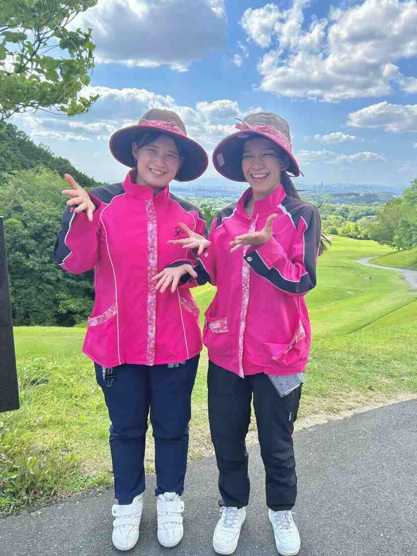 太子カントリー倶楽部の制服1