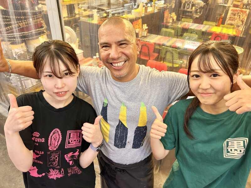 墨国回転鶏料理（ぼっこくかいてんどり）福島店の仕事画像3