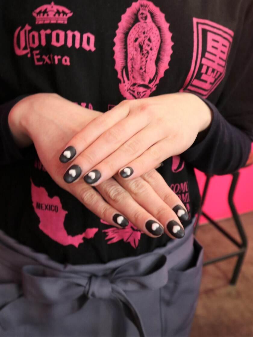 墨国回転鶏料理　天満店の制服6