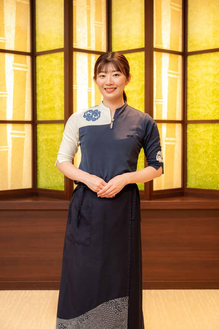 RAKU SPA 鶴見の制服1