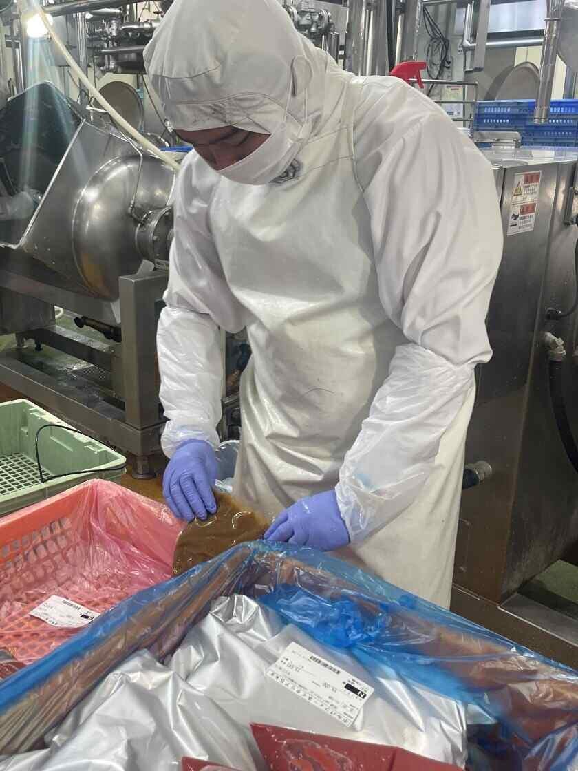 株式会社デリカシェフ　久喜工場の制服1