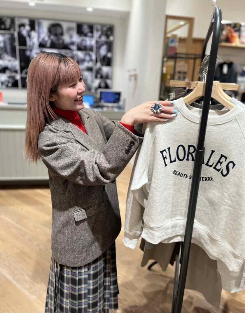 BEAMS豊洲の制服1