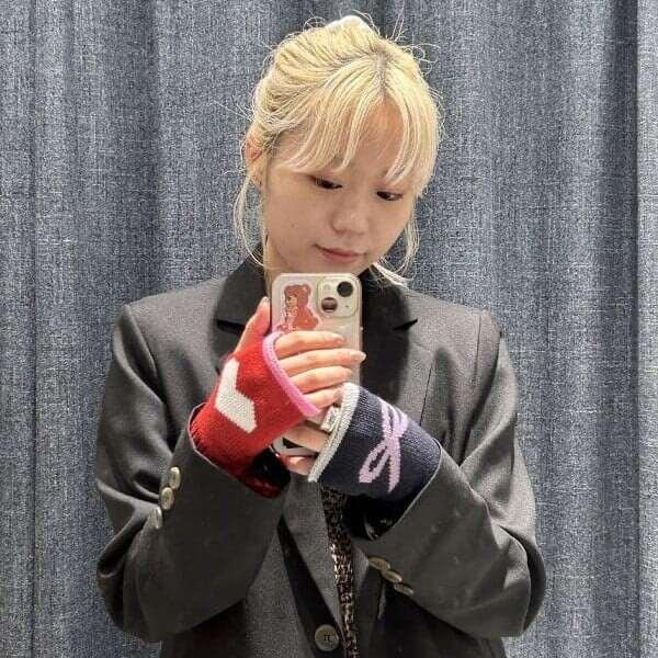 BEAMS マークイズみなとみらい店の制服2