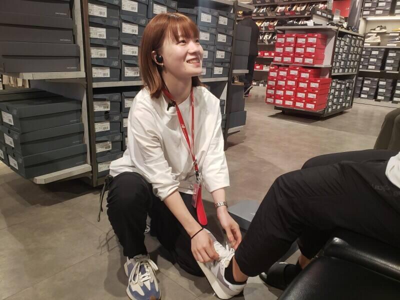 New Balanceファクトリーストア 三井アウトレットパーク木更津店の仕事画像2