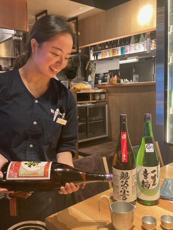 和食と立喰い寿司ナチュラの制服2