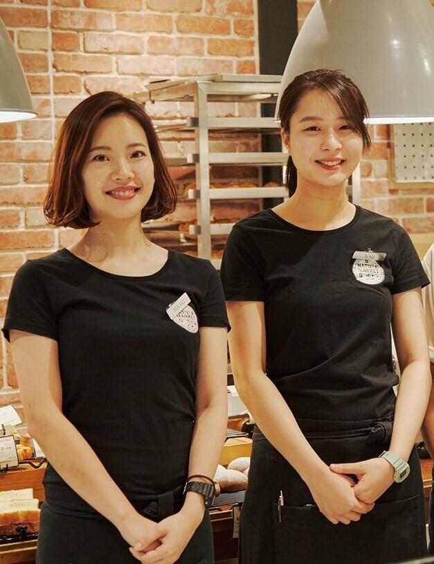 NATURA MARKET　～ナチュラマーケット～の制服1