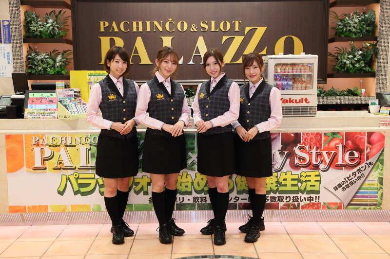 パラッツォ大阪三国店の仕事画像3