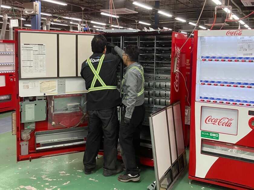 株式会社onEQuest（シンクラングループ）の制服5