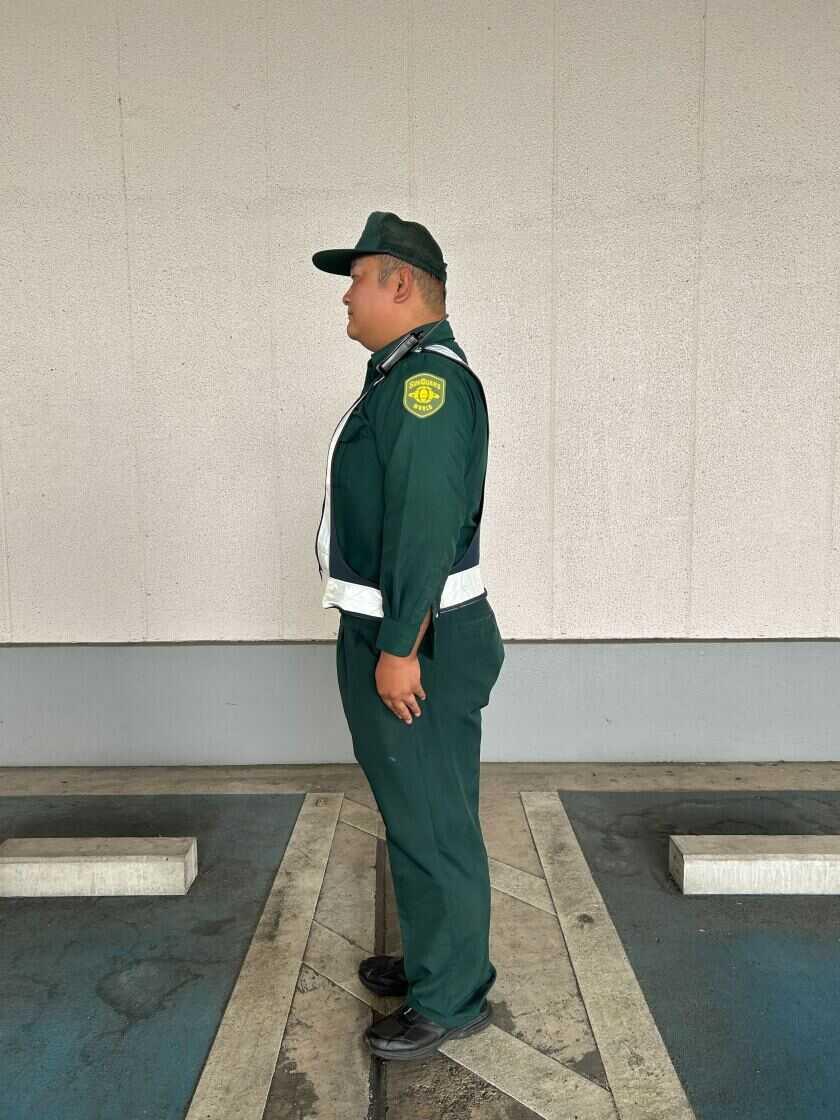 株式会社警備保障サンガードの制服2