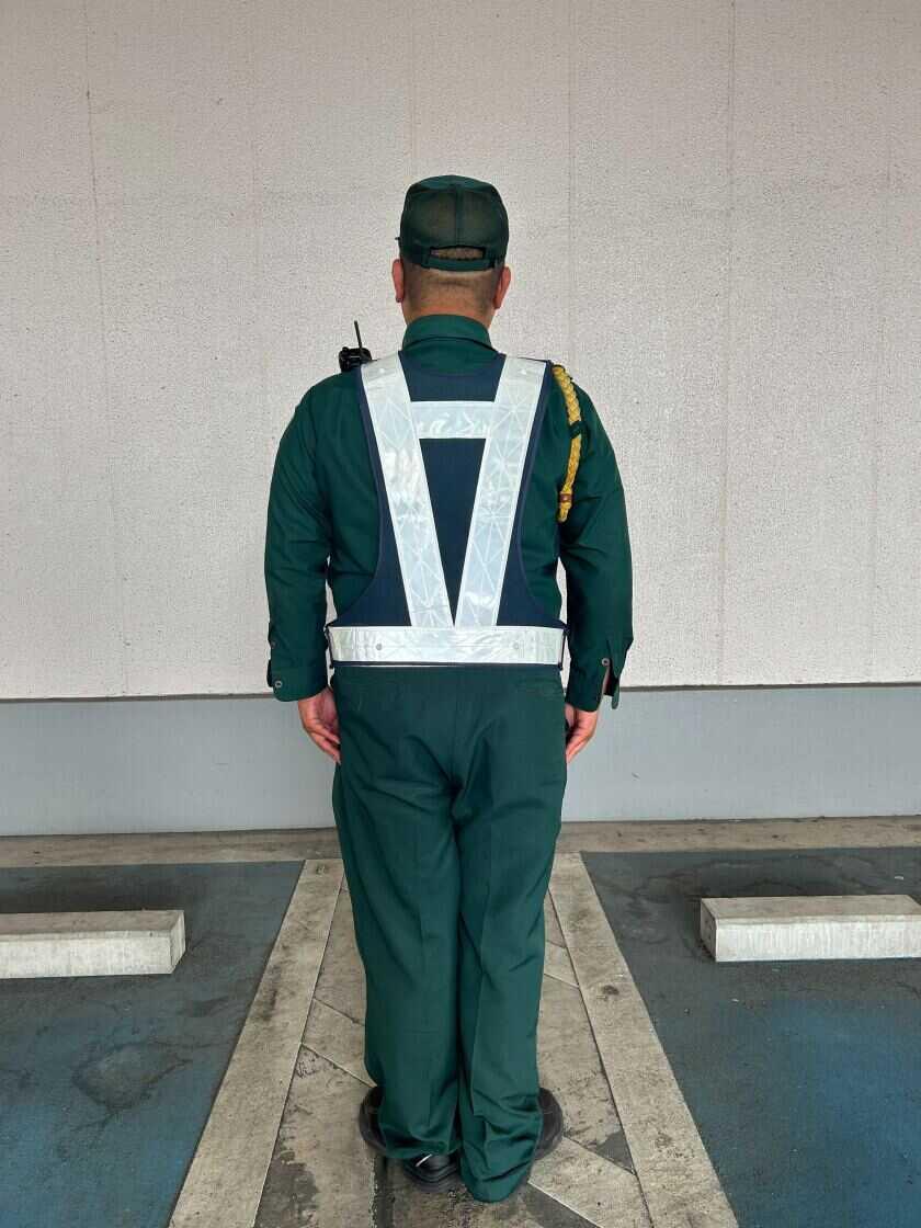株式会社警備保障サンガードの制服3