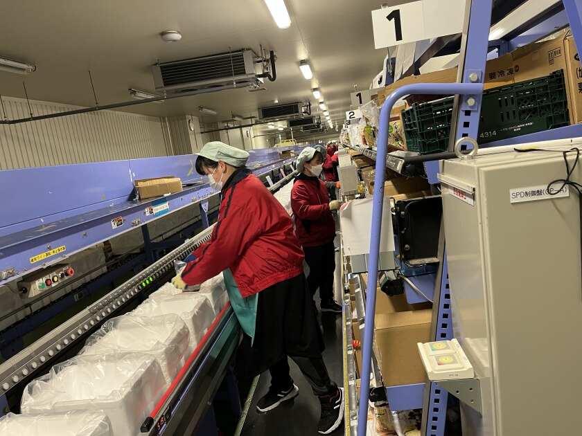 株式会社クローバーコネクトの制服2