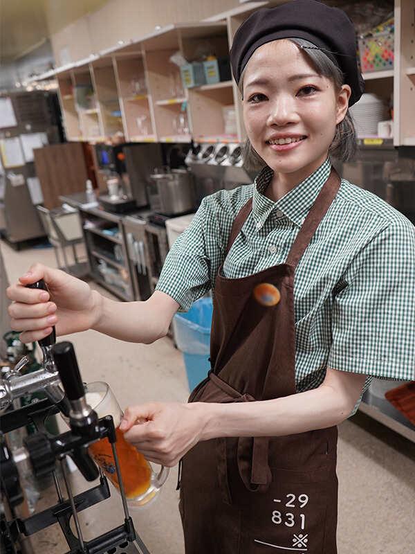 びっくりドンキー 津桜橋店の制服4