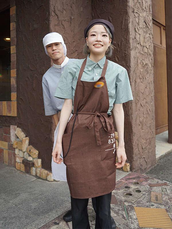 びっくりドンキー 津桜橋店の制服6