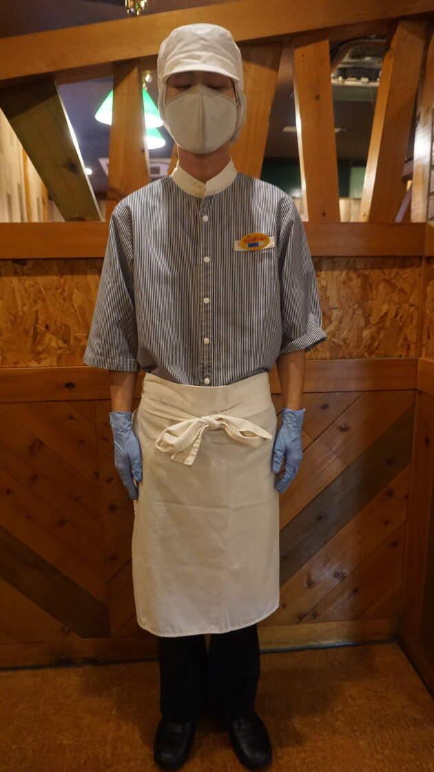 びっくりドンキー 長久手店の制服1