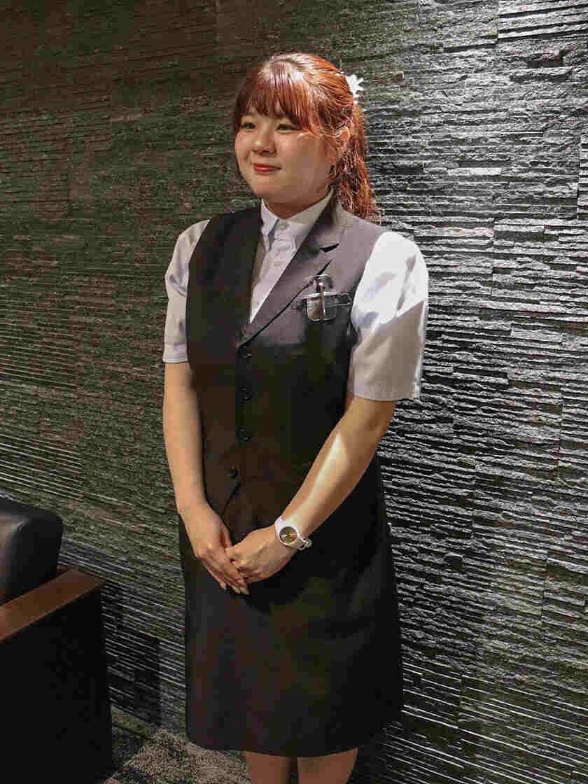 アンダーツリーグループの制服1
