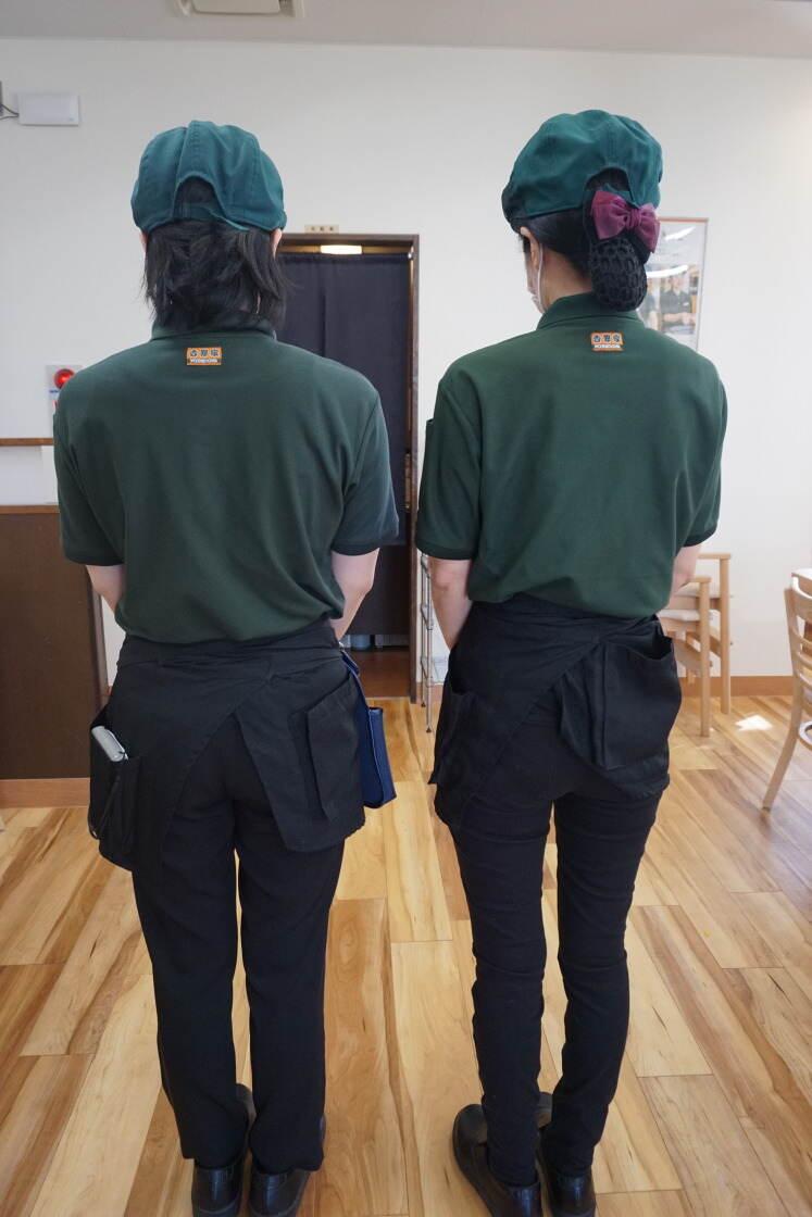 吉野家　247号線名和店の制服2