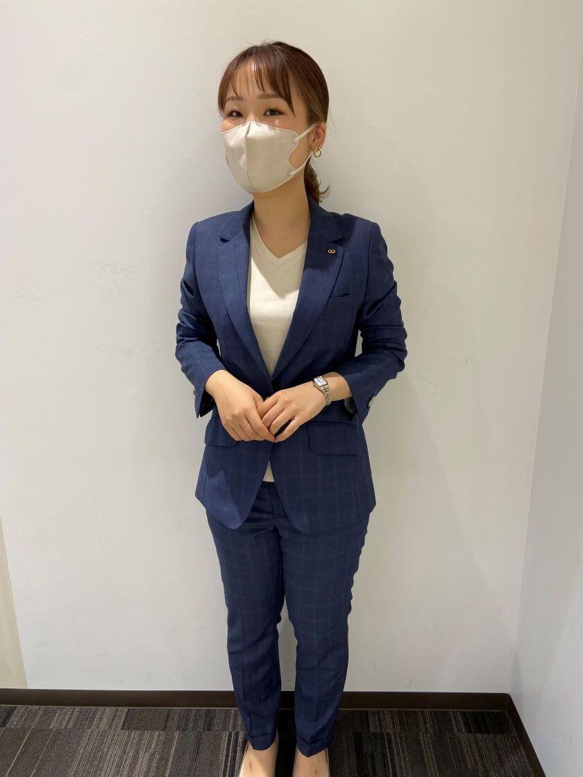 SUIT SQUARE　ピエリ守山店の制服1