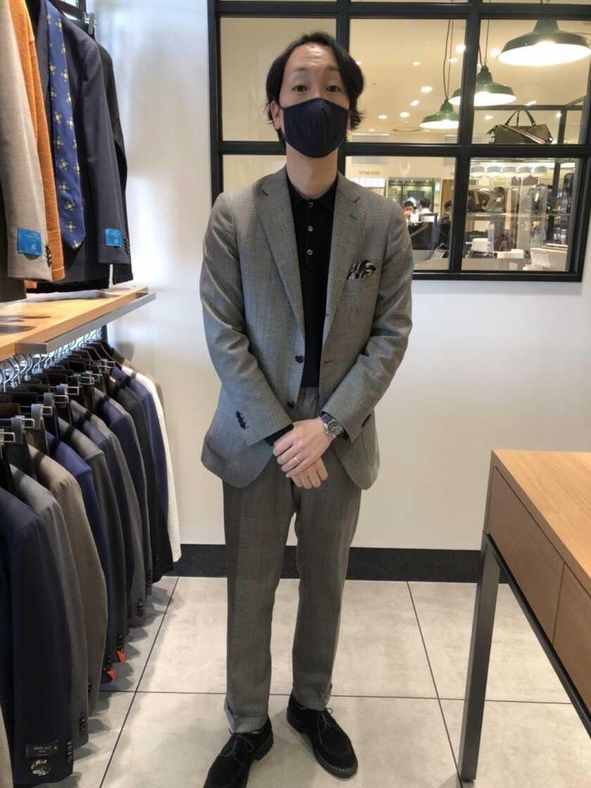 UNIVERSAL LANGUAGEイオンレイクタウン店の制服4