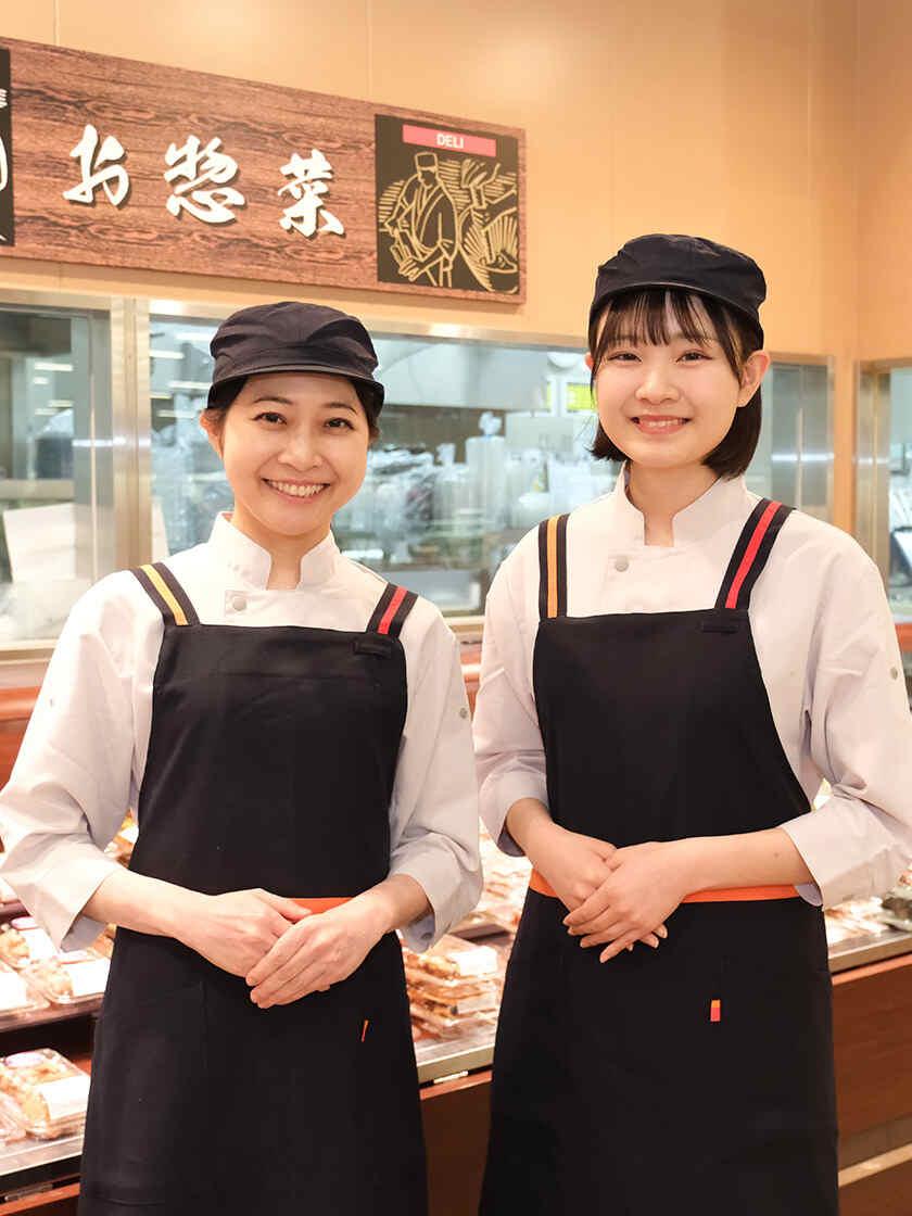 ヤオコー　入間下藤沢店の制服4