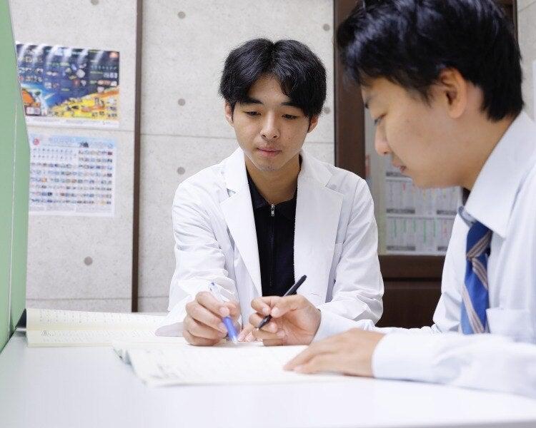 大学受験館 生駒駅前校の仕事画像1