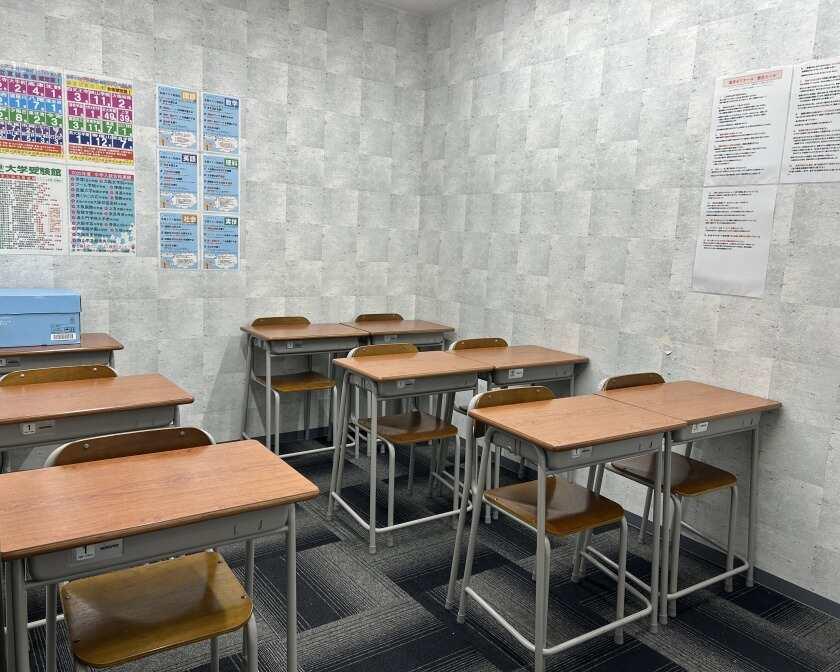株式会社進学ゼミナール 都島校の制服2