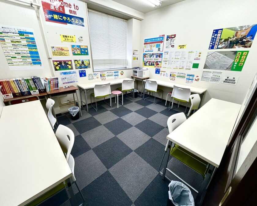 進学ゼミナール  東山駅前校の制服5