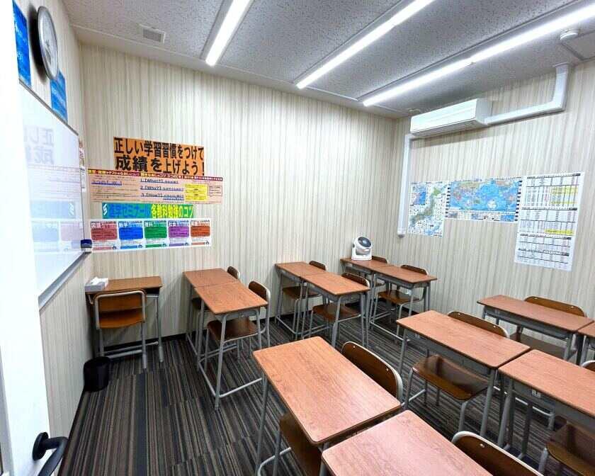 進学ゼミナール  西真美校の制服4