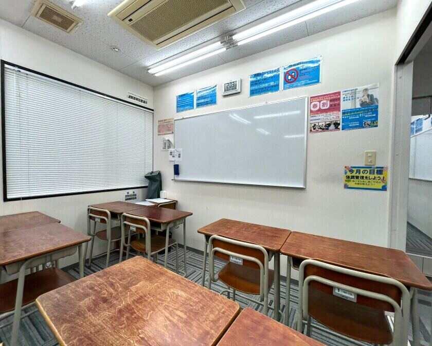 進学ゼミナール 新大宮校の制服2