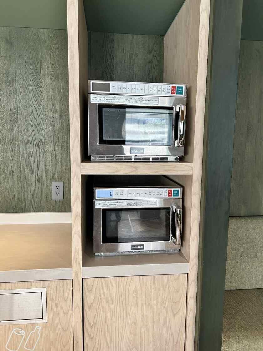 株式会社ガクサの制服3