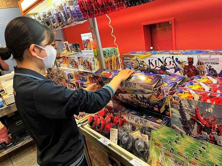 東京ドームシティ ヒーローグッズワゴン販売の仕事画像1