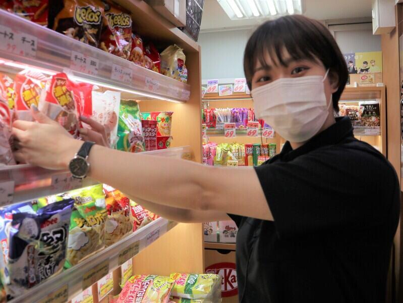 お菓子のミュージアムの仕事画像2