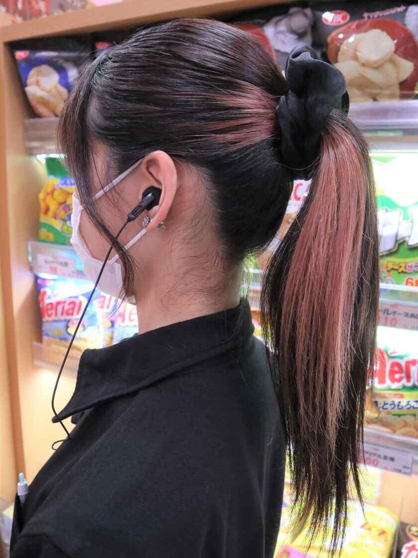 お菓子のミュージアムの制服3