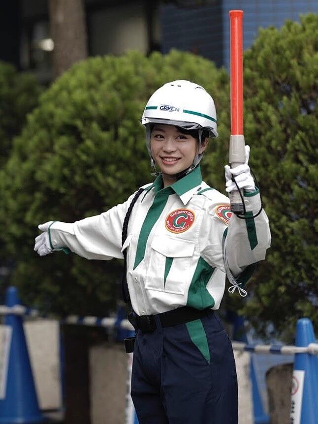 グリーン警備保障株式会社　足立営業所の制服3