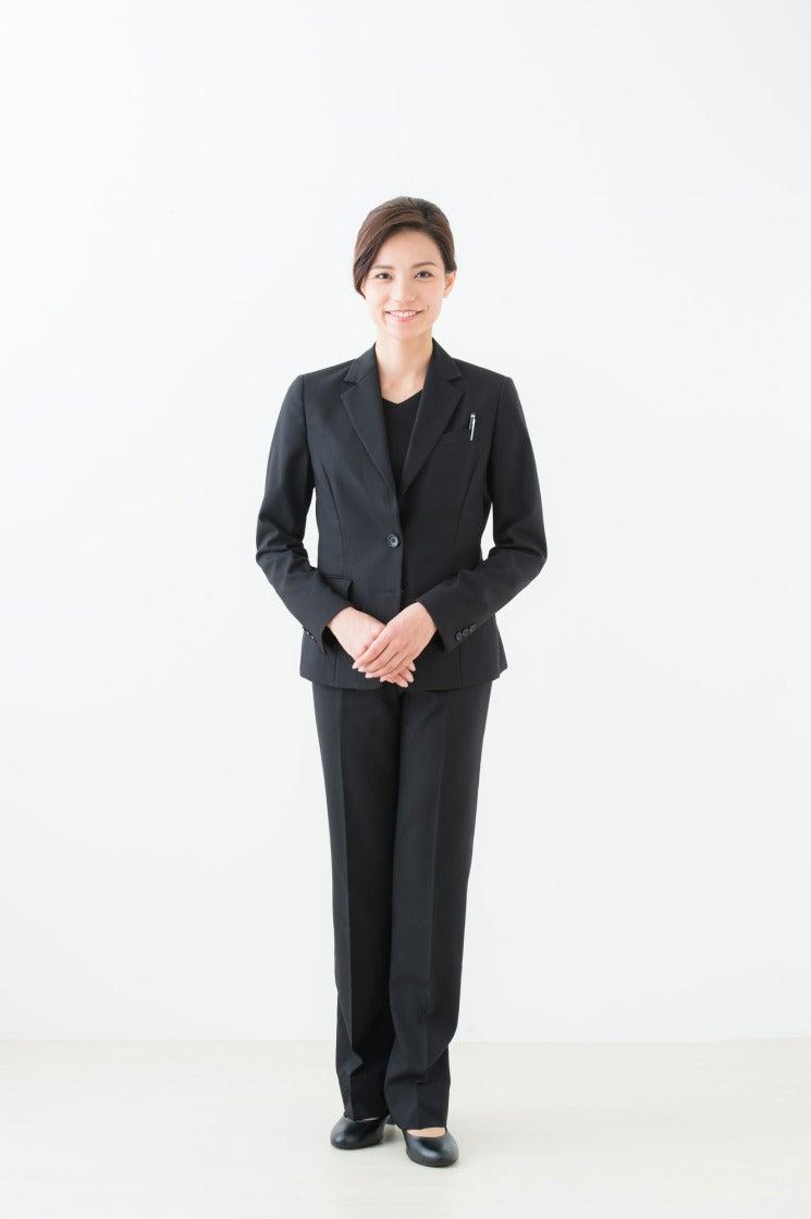 株式会社ディンプル　福岡オフィスの制服1