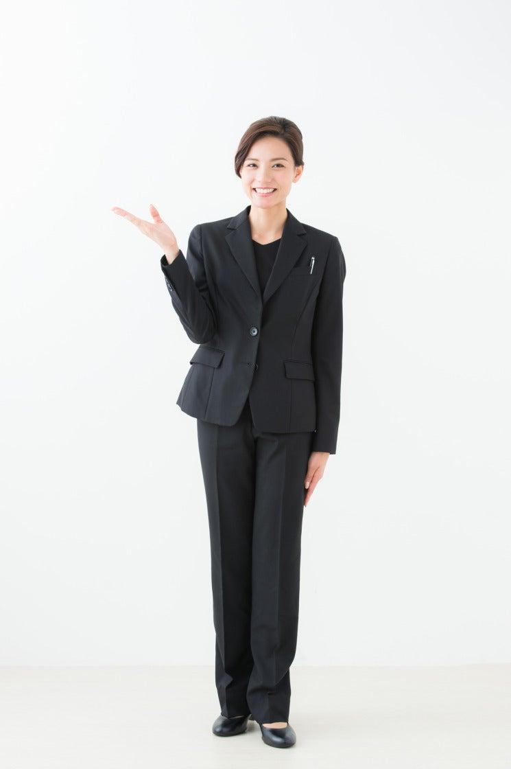 株式会社ディンプルの制服1