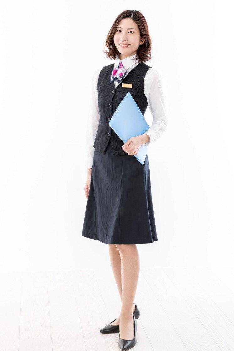 株式会社ディンプルの制服1