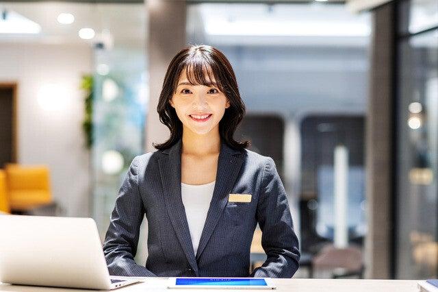 株式会社ディンプル（受付・インフォメーション採用強化中！）の仕事画像1