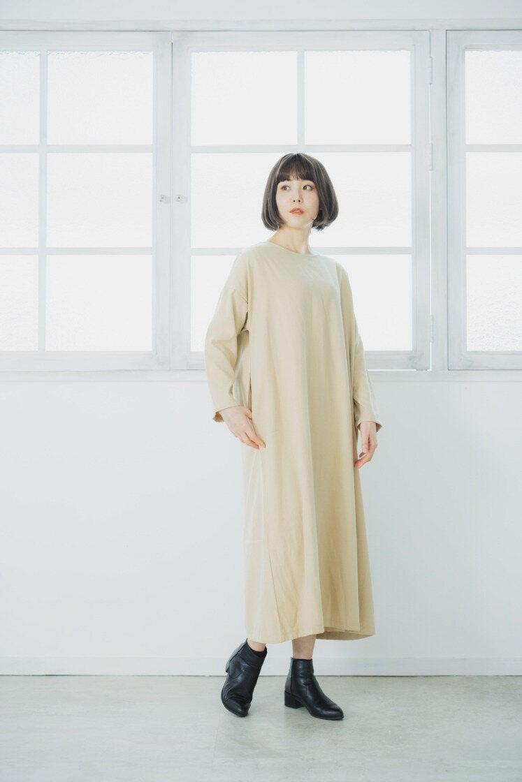 株式会社ディンプル 　福岡オフィスの制服2