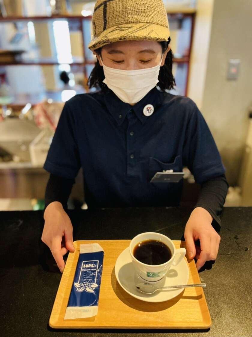 コーヒーギャラリーヒロ　阪急オアシス石屋川店の制服2