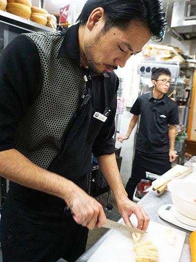 もつ鍋 一藤の制服7