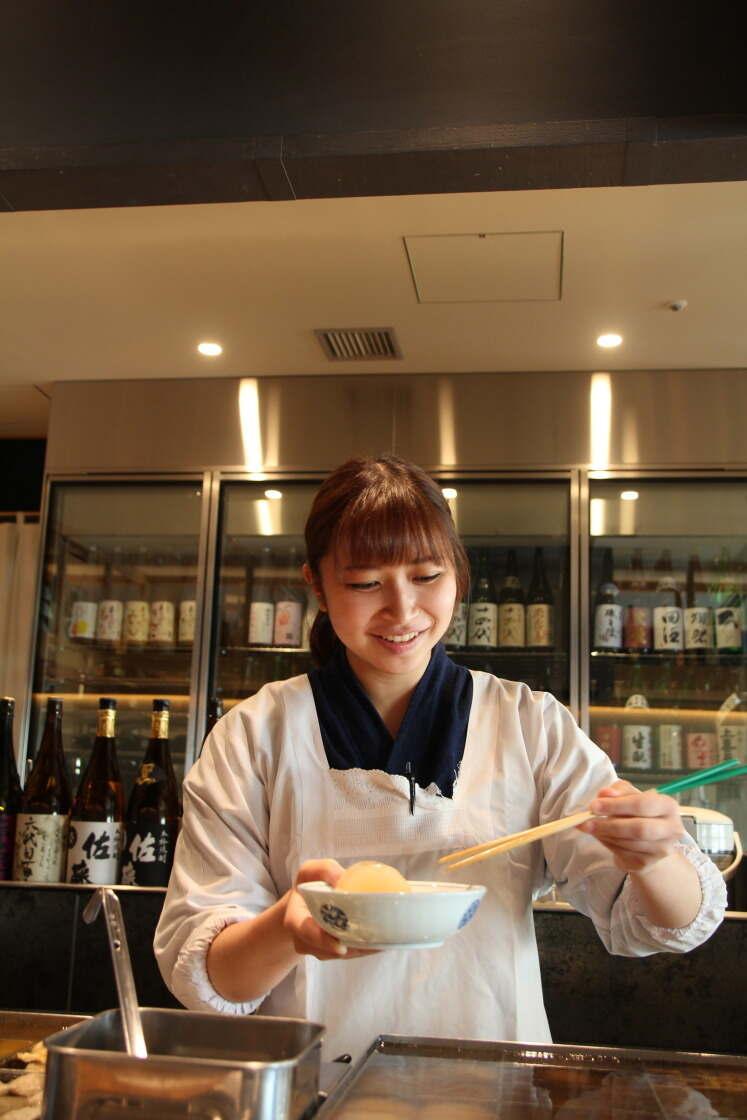 恵比寿　こんぶやの制服1