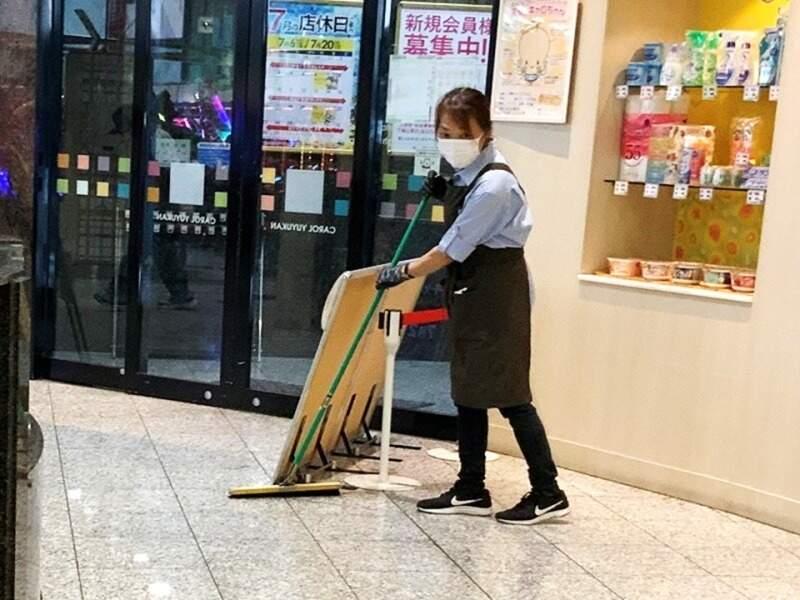 キャロル96上峰店の仕事画像2