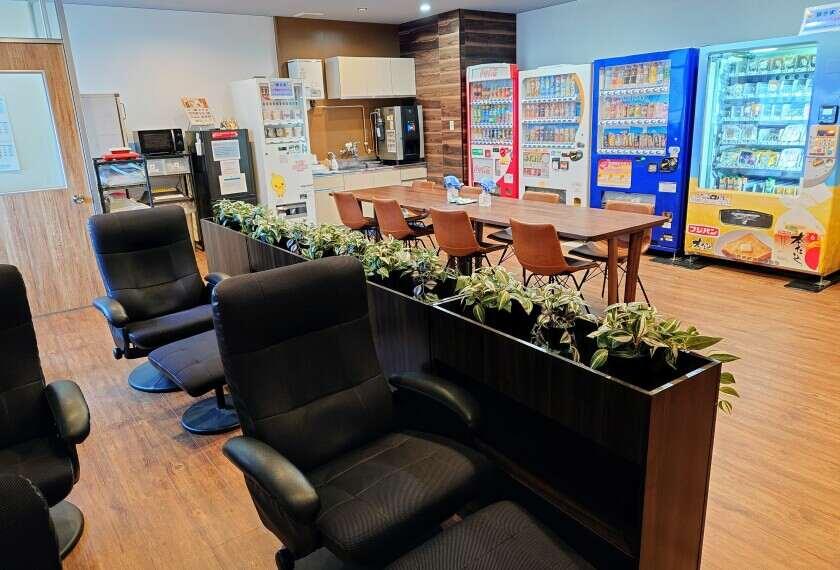 ユービーエム　名古屋営業所の制服5