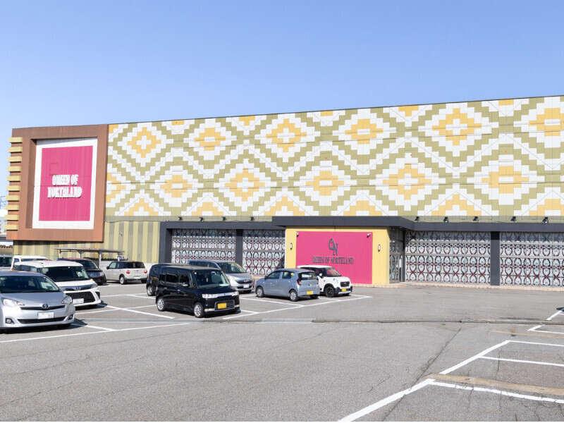 パチンコ＆スロット　クィーンオブノースランド佐野店　（(株)ファクト）の仕事画像2