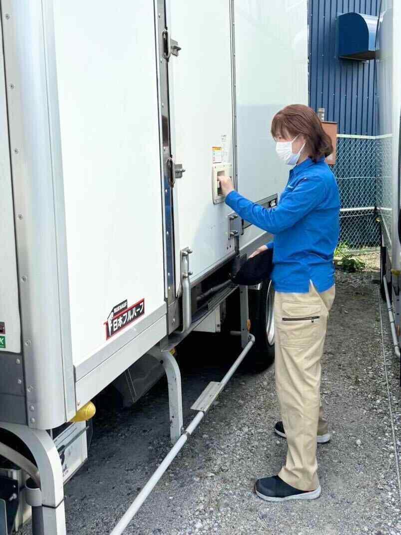 千代田運送株式会社 草加営業所の制服2