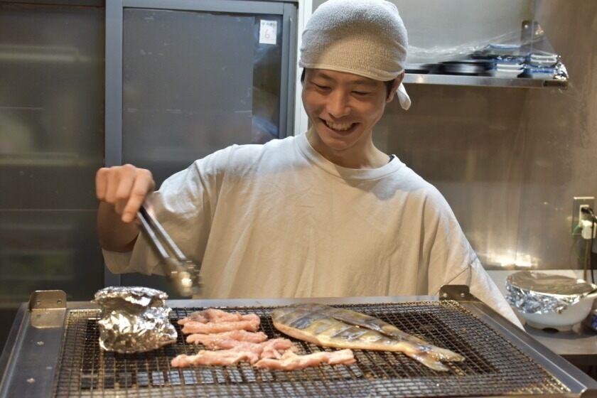 居酒屋　ニューテラマチの制服2