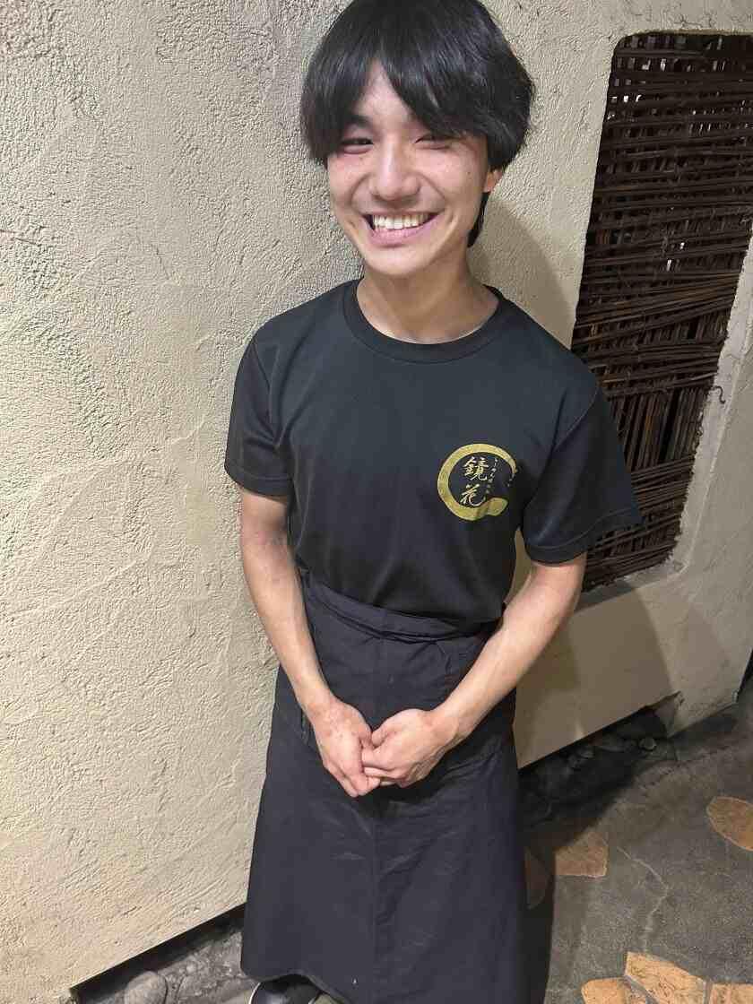 らーめん愉悦処 鏡花 立川本店の制服1