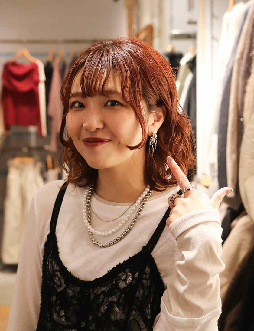 アースミュージック&エコロジー　ELM店の制服3